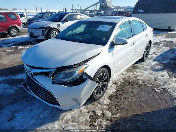4T1BK1EB4GU237852 2016 TOYOTA AVALON - Image 2