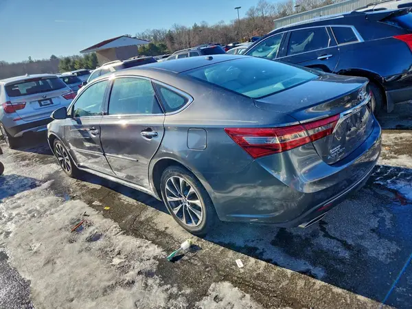 4T1BK1EB4HU245600 2017 TOYOTA AVALON - Image 2