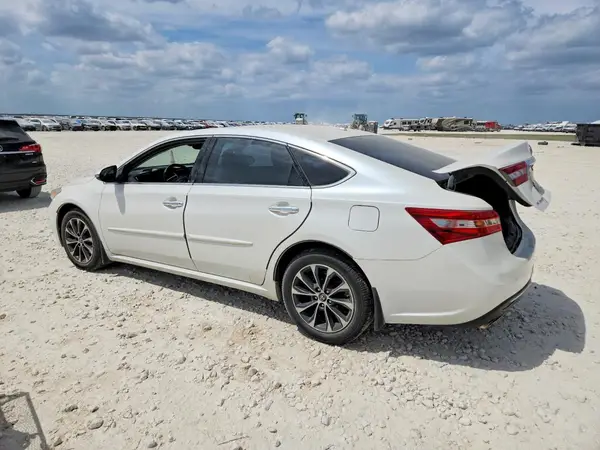 4T1BK1EB4HU252269 2017 TOYOTA AVALON - Image 2