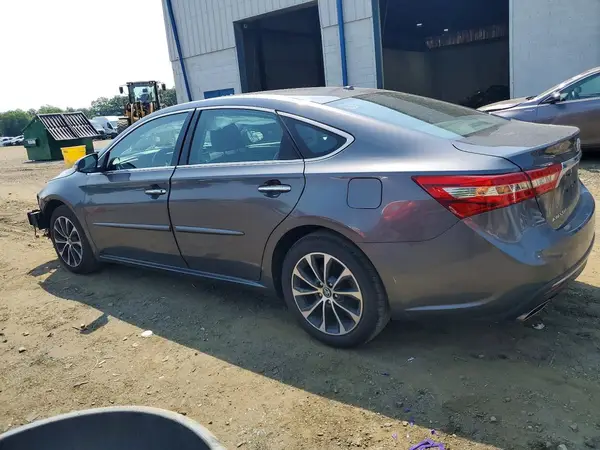 4T1BK1EB4JU269269 2018 TOYOTA AVALON - Image 2