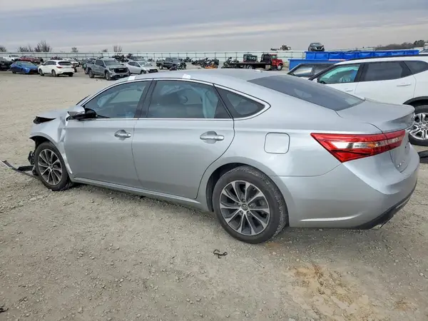 4T1BK1EB4JU273158 2018 TOYOTA AVALON - Image 2