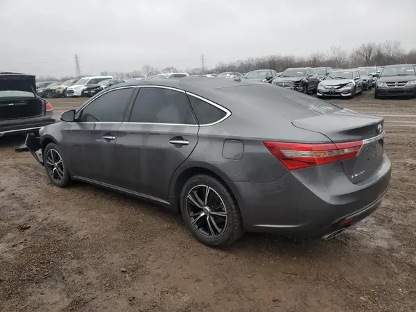 4T1BK1EB4JU275007 2018 TOYOTA AVALON - Image 2