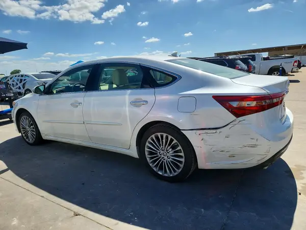 4T1BK1EB4JU278148 2018 TOYOTA AVALON - Image 2
