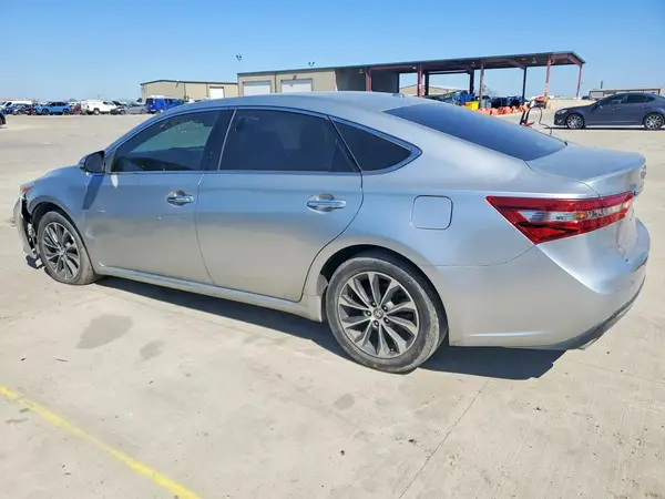 4T1BK1EB4JU284886 2018 TOYOTA AVALON - Image 2