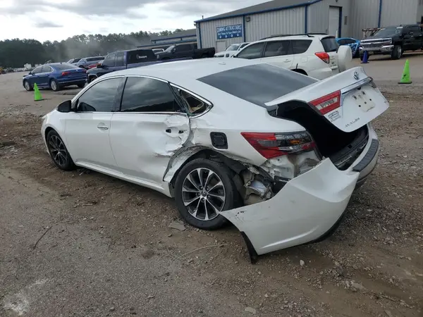 4T1BK1EB4JU286654 2018 TOYOTA AVALON - Image 2