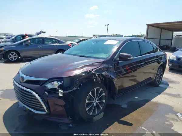 4T1BK1EB4JU288940 2018 TOYOTA AVALON - Image 2