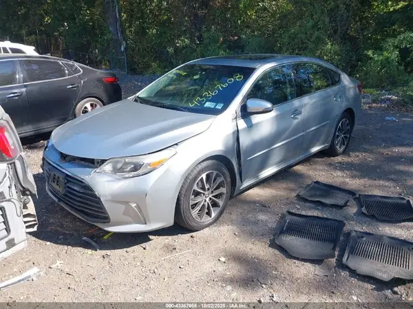 4T1BK1EB5GU195529 2016 TOYOTA AVALON - Image 2