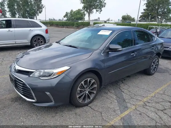 4T1BK1EB5GU196003 2016 TOYOTA AVALON - Image 2