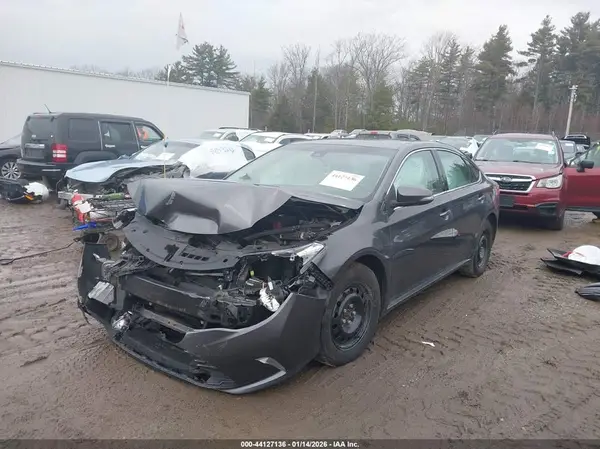 4T1BK1EB5GU208070 2016 TOYOTA AVALON - Image 2