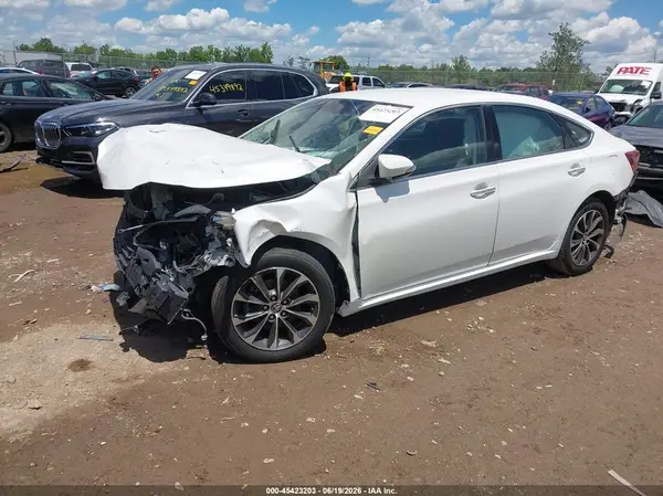 4T1BK1EB5GU215634 2016 TOYOTA AVALON - Image 2