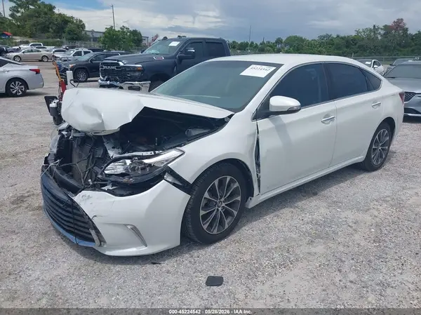 4T1BK1EB5GU217044 2016 TOYOTA AVALON - Image 2