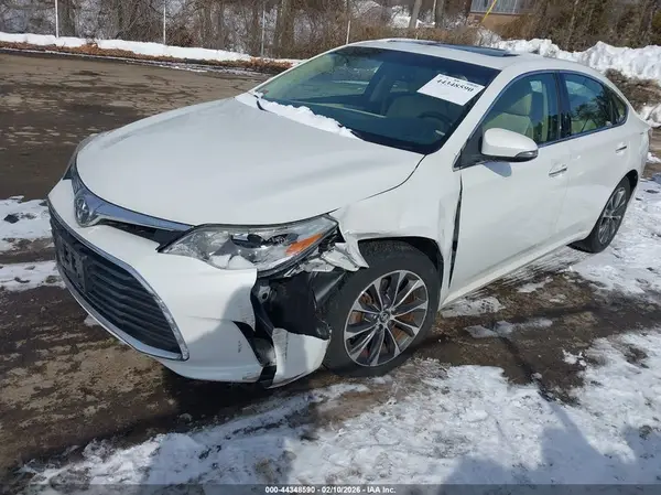 4T1BK1EB5GU226472 2016 TOYOTA AVALON - Image 2