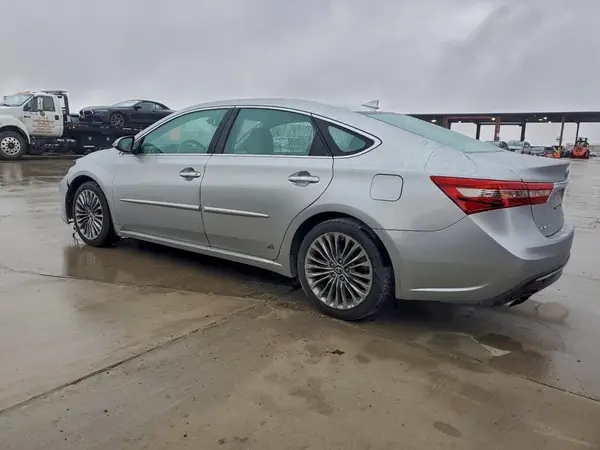 4T1BK1EB5HU244858 2017 TOYOTA AVALON - Image 2