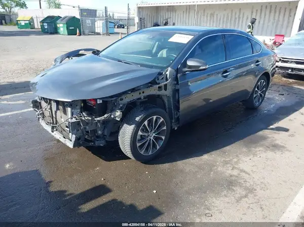 4T1BK1EB5HU262650 2017 TOYOTA AVALON - Image 2
