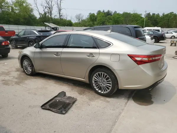 4T1BK1EB5JU271225 2018 TOYOTA AVALON - Image 2
