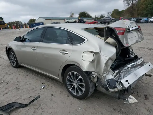 4T1BK1EB5JU275470 2018 TOYOTA AVALON - Image 2