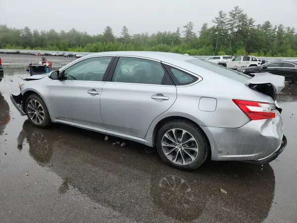 4T1BK1EB5JU284220 2018 TOYOTA AVALON - Image 2