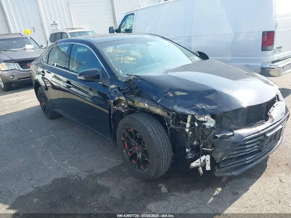 4T1BK1EB5JU285786 2018 TOYOTA AVALON - Image 1