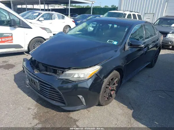 4T1BK1EB5JU285786 2018 TOYOTA AVALON - Image 2