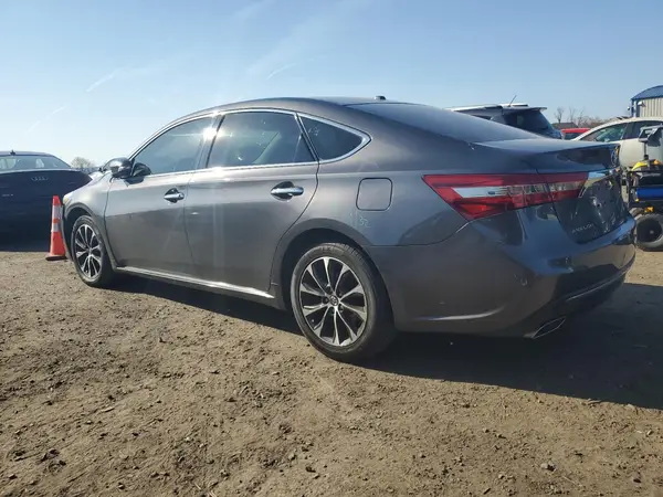 4T1BK1EB5JU287988 2018 TOYOTA AVALON - Image 2