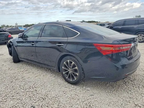 4T1BK1EB5JU289479 2018 TOYOTA AVALON - Image 2