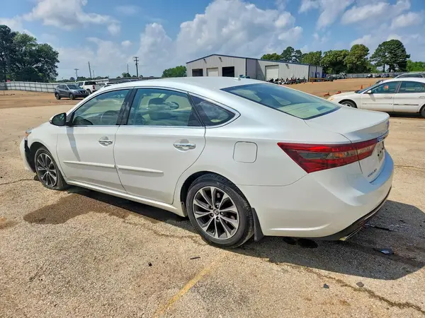 4T1BK1EB6GU200608 2016 TOYOTA AVALON - Image 2