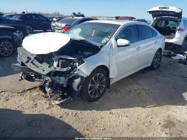4T1BK1EB6GU203136 2016 TOYOTA AVALON - Image 2