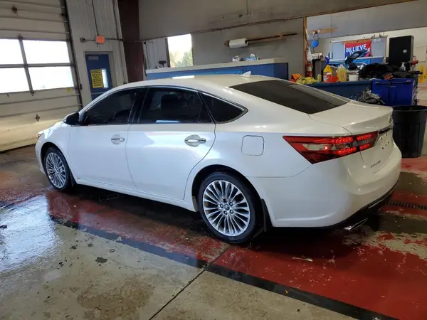 4T1BK1EB6GU210765 2016 TOYOTA AVALON - Image 2