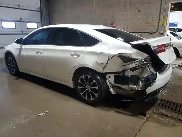 4T1BK1EB6GU231583 2016 TOYOTA AVALON - Image 2