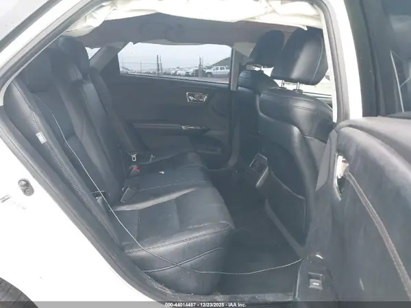 4T1BK1EB6GU232913 2016 TOYOTA AVALON - Image 8