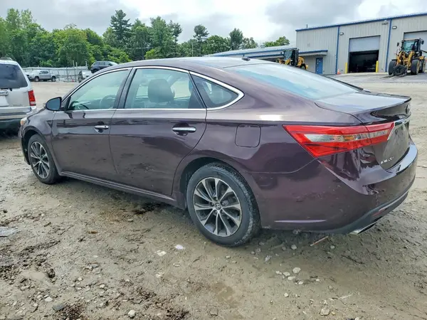 4T1BK1EB6HU257392 2017 TOYOTA AVALON - Image 2
