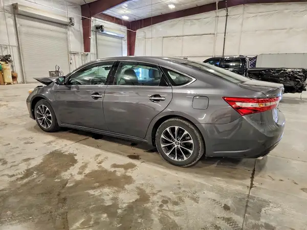 4T1BK1EB6HU261314 2017 TOYOTA AVALON - Image 2