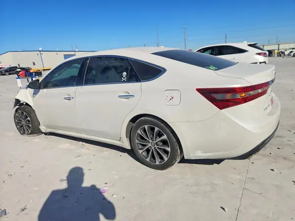 4T1BK1EB6HU261457 2017 TOYOTA AVALON - Image 2