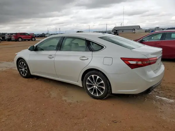 4T1BK1EB6JU267538 2018 TOYOTA AVALON - Image 2