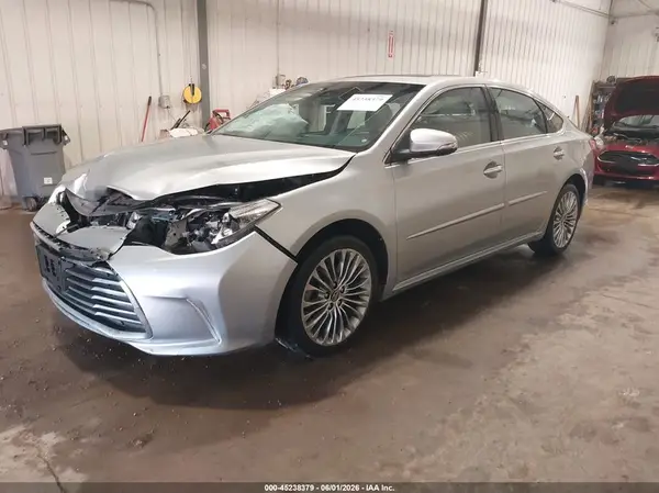 4T1BK1EB6JU269922 2018 TOYOTA AVALON - Image 2
