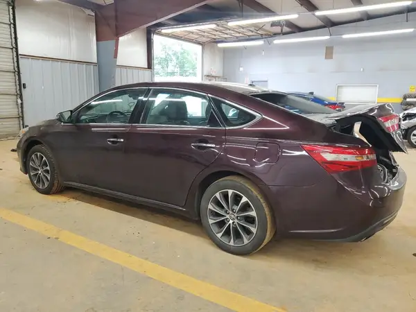 4T1BK1EB6JU280919 2018 TOYOTA AVALON - Image 2
