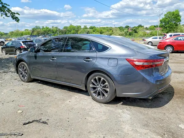 4T1BK1EB6JU286235 2018 TOYOTA AVALON - Image 2
