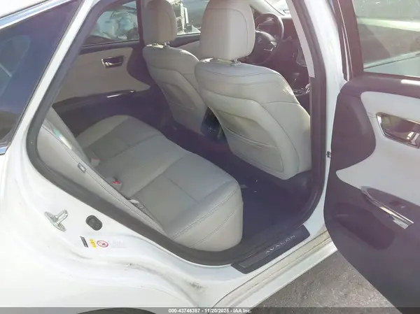 4T1BK1EB6JU287384 2018 TOYOTA AVALON - Image 8