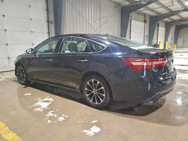 4T1BK1EB6JU289295 2018 TOYOTA AVALON - Image 2