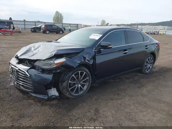 4T1BK1EB7GU196617 2016 TOYOTA AVALON - Image 2
