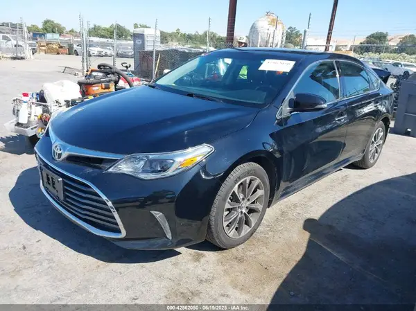 4T1BK1EB7GU210189 2016 TOYOTA AVALON - Image 2