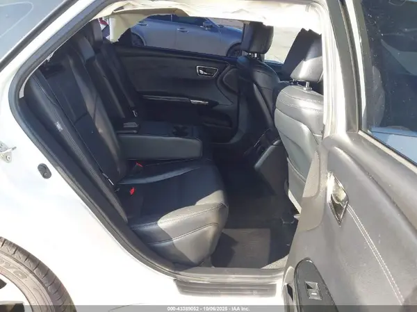4T1BK1EB7GU212105 2016 TOYOTA AVALON - Image 8