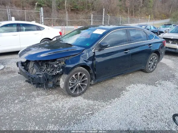 4T1BK1EB7GU216719 2016 TOYOTA AVALON - Image 2