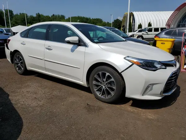 2017 TOYOTA AVALON COPART lot 61604105 auction photo 4