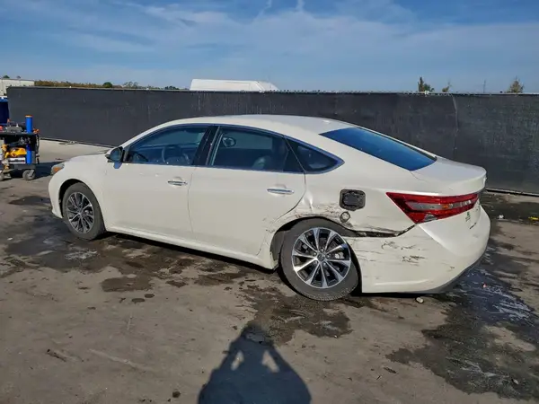 4T1BK1EB7HU264786 2017 TOYOTA AVALON - Image 2