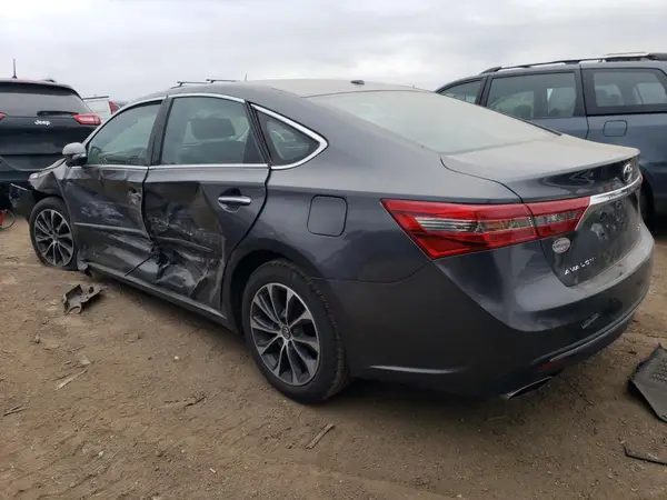 4T1BK1EB7JU270254 2018 TOYOTA AVALON - Image 2