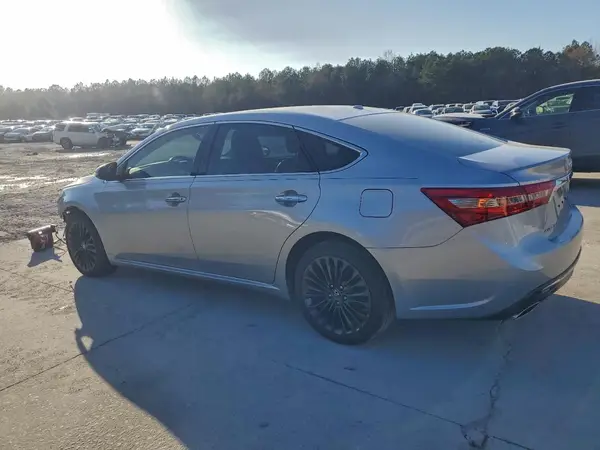 4T1BK1EB7JU273736 2018 TOYOTA AVALON - Image 2