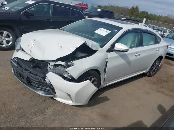 4T1BK1EB7JU275096 2018 TOYOTA AVALON - Image 2