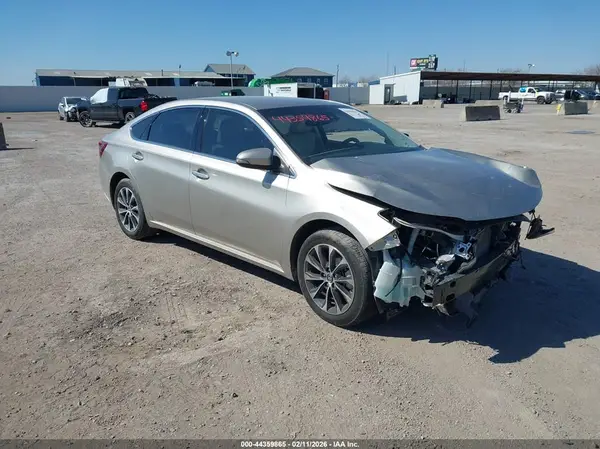 4T1BK1EB7JU275339 2018 TOYOTA AVALON - Image 1