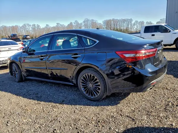 4T1BK1EB7JU276989 2018 TOYOTA AVALON - Image 2